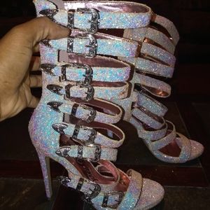 Nelly Bernal Heels